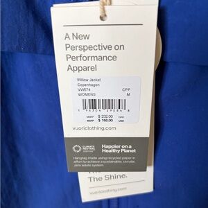 Vuori Performance Jacket in Vibrant Blue